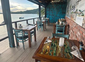 french-polynesia/leeward-islands/bar/bora-bora-beach-club