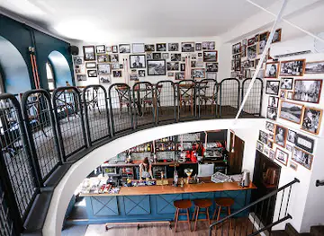 GLASGOW Pub & Café