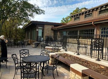 kentucky/daniel-boone-national-forest/bar/cumberland-falls-state-resort-park