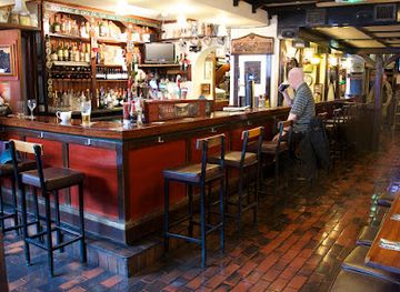 ireland/killarney/bar/the-laurels-pub-restaurant