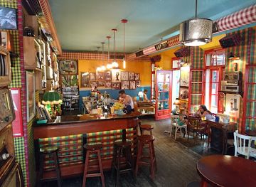 albania/puka-region/bar/radio-bar-tirana