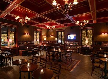 poland/orava/bar/podwale-bar-and-books