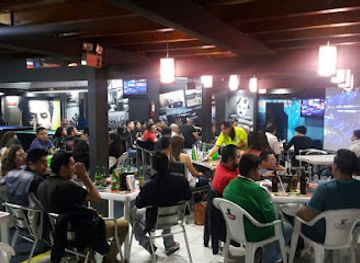 guatemala/guatemala-city/zona-13/bar/stixs-sport-bar