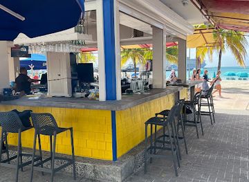 sint-maarten/philipsburg-boardwalk/bar/sint-rose-beach-bar