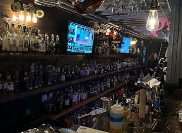 south-carolina/upstate/bar/neat-bourbon-bar