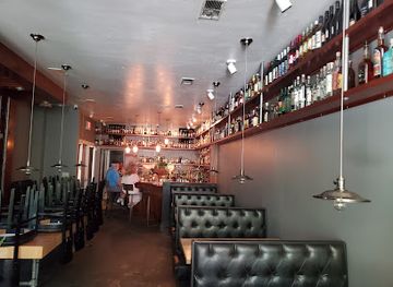 south-carolina/charleston/bar/the-gin-joint