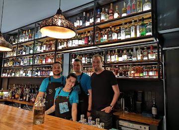 hungary/budapest/inner-city/bar/seven-cocktail-bar