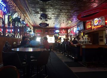 minnesota/mississippi-headwaters/bar/10-spot-bar-lounge