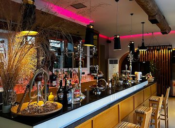 albania/patos/bar/bar-piceri-pista