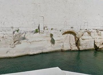 malta/birgu/bar/straight-street