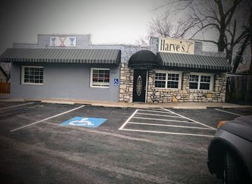 missouri/independence/bar/harve-s-neon-bar