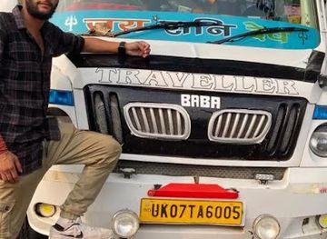 india/valley-of-flowers-national-park/bar/manoj-negi