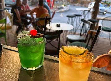 albania/chameria/bar/bar-lounge-corner