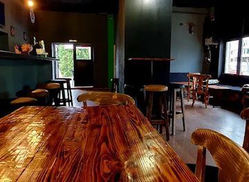 romania/bacau/bar/pub-doua-roti