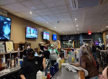 maryland/elk-neck-state-park/bar/c3ntral-tavern-elkton-md