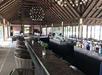 maldives/veligandu-island/bar/thundi-bar