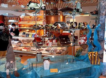 switzerland/jura-mountains/bar/bar-des-arcades