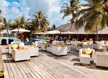 maldives/hithadhoo-island/bar/sunset-bar-vilamendhoo