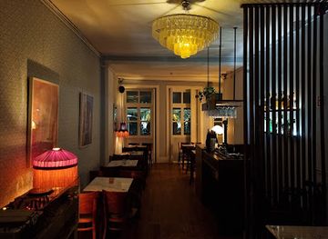 portugal/porto/bar/once-upon-a-time-in-port