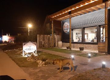 argentina/el-chalten/bar/la-vineria-grill-pasta