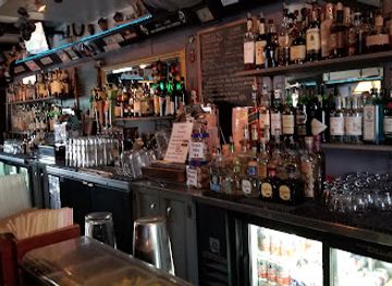 california/oakland/bar/heart-dagger-saloon