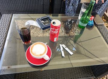 serbia/ada-ciganlija/bar/plaza