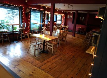 maine/bar-harbor/bar/lompoc-cafe