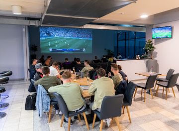 austria/vienna/liesing/bar/padeldome-sportsbar