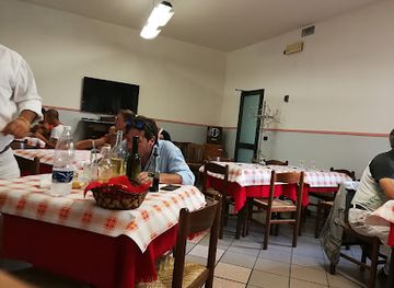 italy/lunigiana/bar/il-fringuello-di-alfiero-moscatelli-e-lorella-menoni-sdf