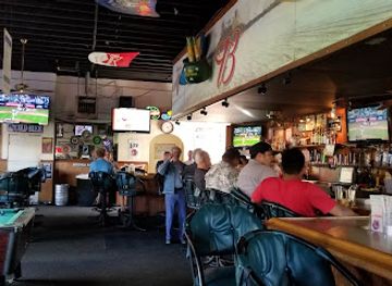 california/oceanside/bar/one-more-thats-it-pub