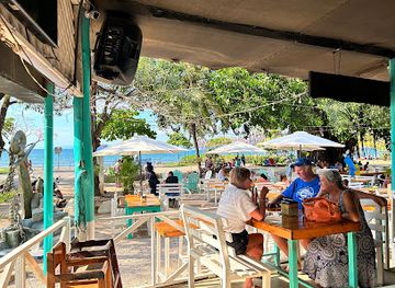 costa-rica/caribbean-coast/bar/bar-el-ancla