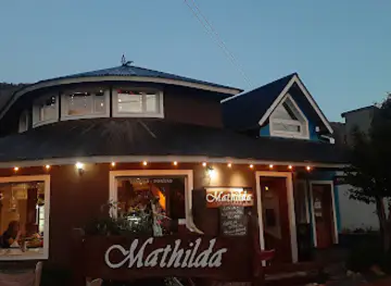 Mathilda. Resto bar. Casa de té