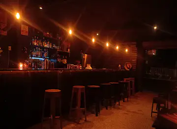 LOCH GASTRO BAR