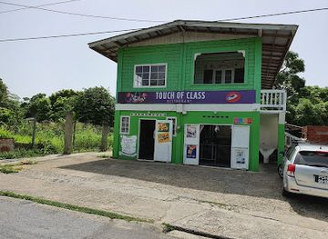 trinidad-and-tobago/toco-lighthouse/bar/a-touch-of-class