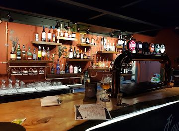 portugal/azores/bar/lava-jazz