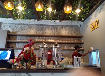 brunei/muara/bar/berrylocal-cafe