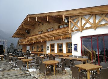 austria/saalbach-hinterglemm/bar/maisalm-k-ua-h-lassig