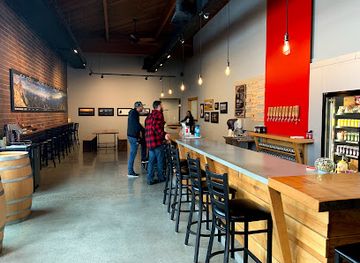 washington/bellingham/bar/lost-giants-cider-company