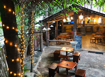 sri-lanka/kandy-district/bar/cocoba-restaurant