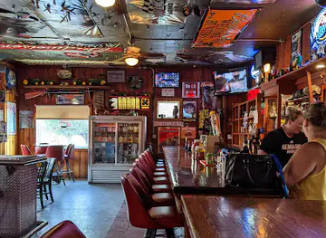 Rusty Rooster Saloon