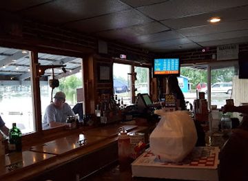 new-york/north-country/bar/snug-harbor-restaurant-bar