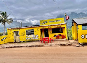 mozambique/zambezia-province/bar/saco-azul