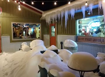 south-dakota/spearfish-canyon/bar/spearfish-creek-wine-bar