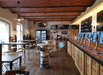 switzerland/neuchatel/bar/beer-o-clock-neuchatel