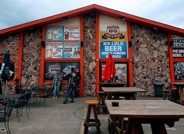 minnesota/mississippi-river/bar/route-65-pub-grub
