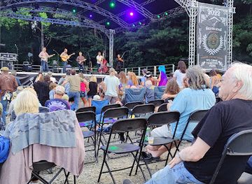 north-carolina/pisgah-national-forest/bar/silverados