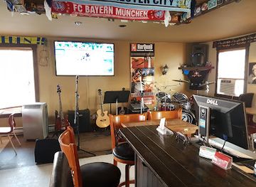 canada/acadian-peninsula/bar/savoie-s-brewhouse-heron-s-nest-pub