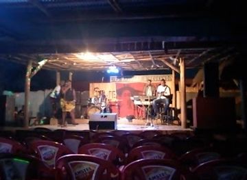 burundi/bujumbura/bar/peace-and-love-bar