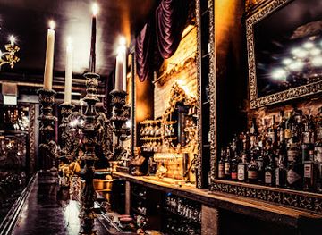 illinois/chicagoland/bar/king-of-cups