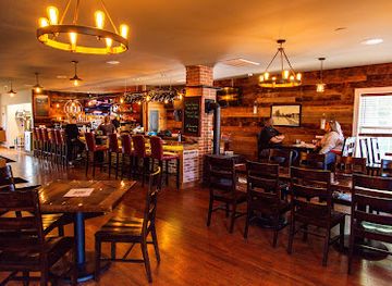 west-virginia/harper-s-ferry/bar/1836-kitchen-and-taproom